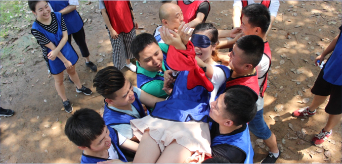 用心智造、安全有效、星空(中国)销售、共创辉煌